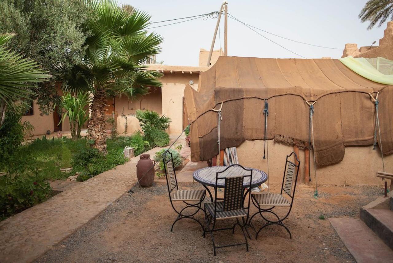 Maison Etoile Du Desert Aït Boukha Exterior foto
