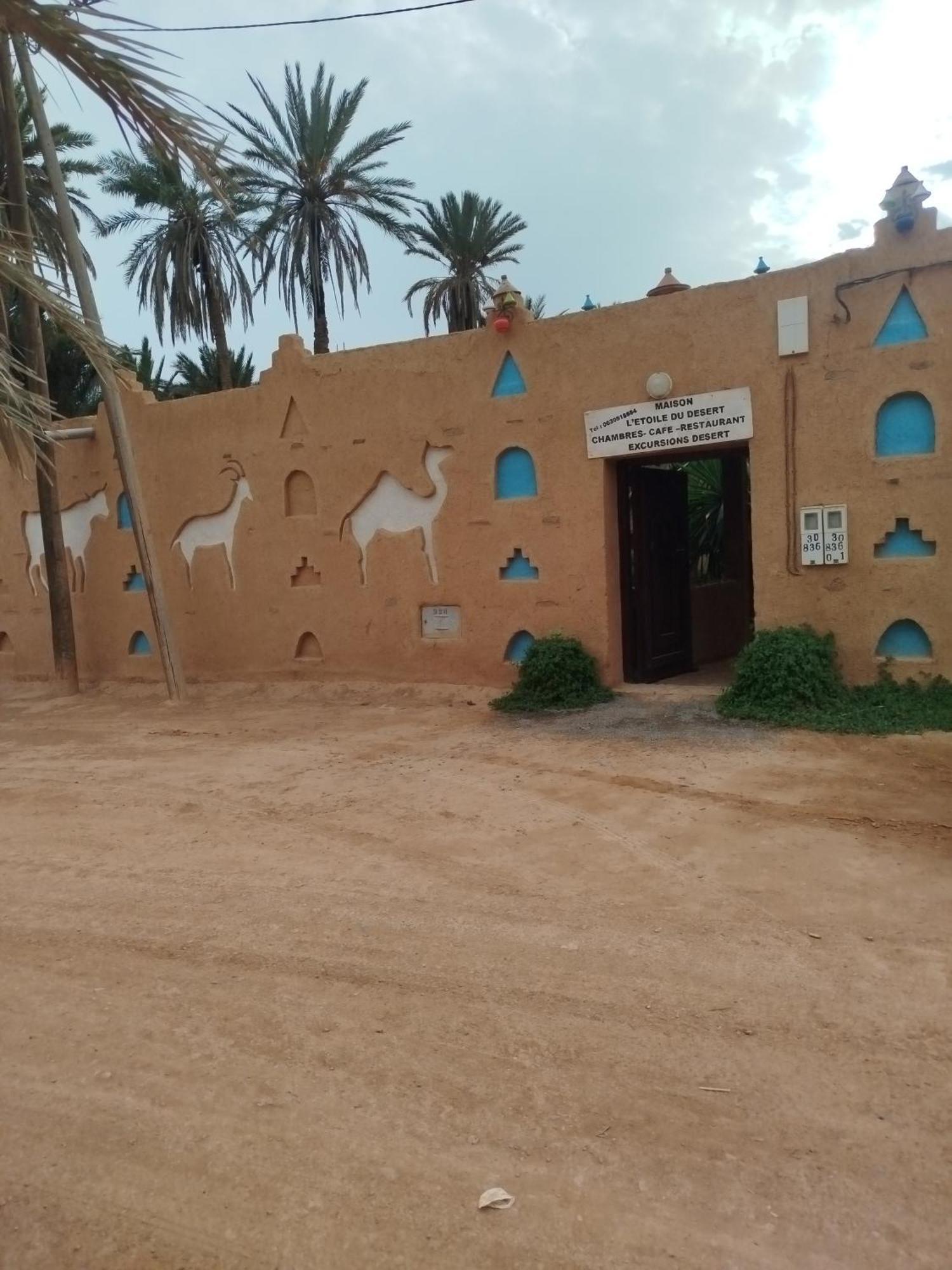 Maison Etoile Du Desert Aït Boukha Exterior foto